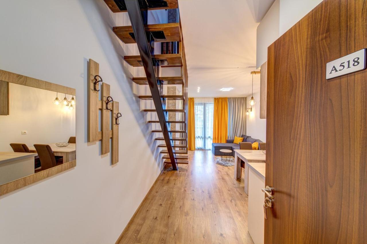 Skyday Penthouse Deluxe At Oak Residence Смолян Экстерьер фото